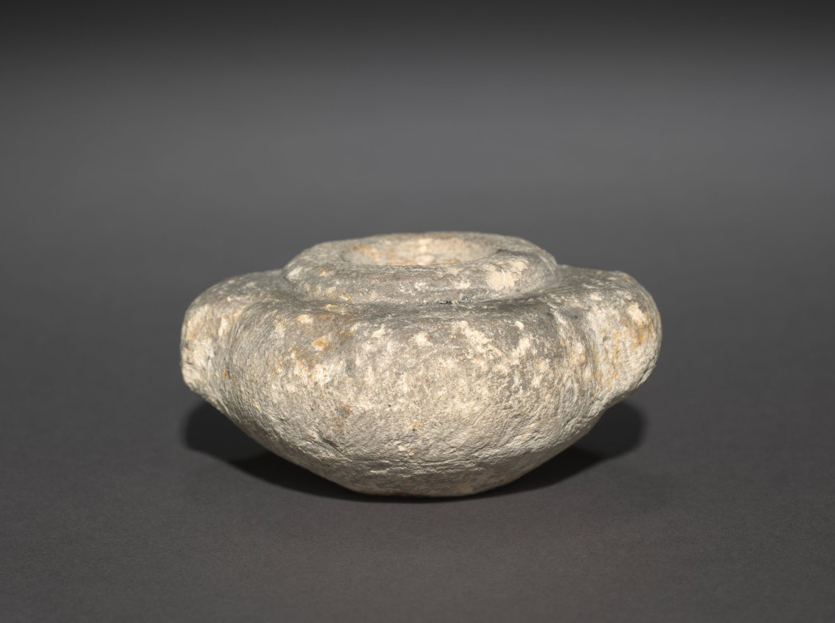 Squat Dummy Jar (Sandstone)