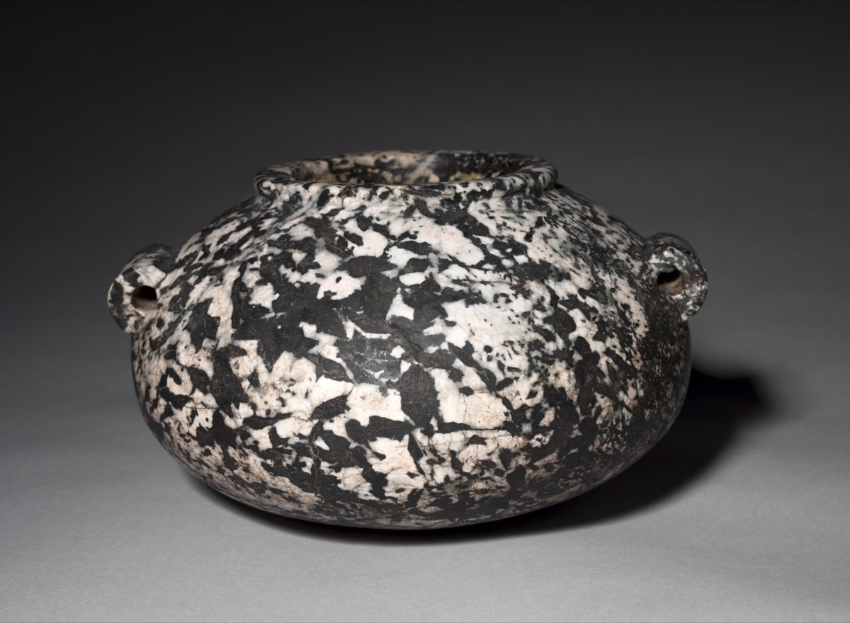 Early Dynastic Squat Jar with Lug Handles